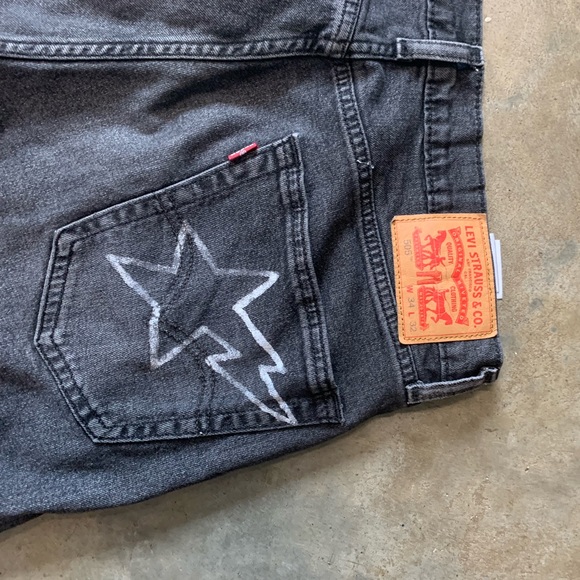 black levi’s - Picture 3 of 3